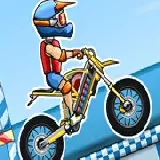 Moto X3m 5: Pool Party